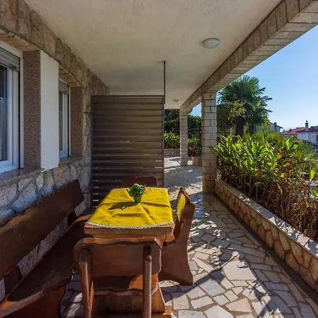 Ellen 250m From The Appartement Crikvenica